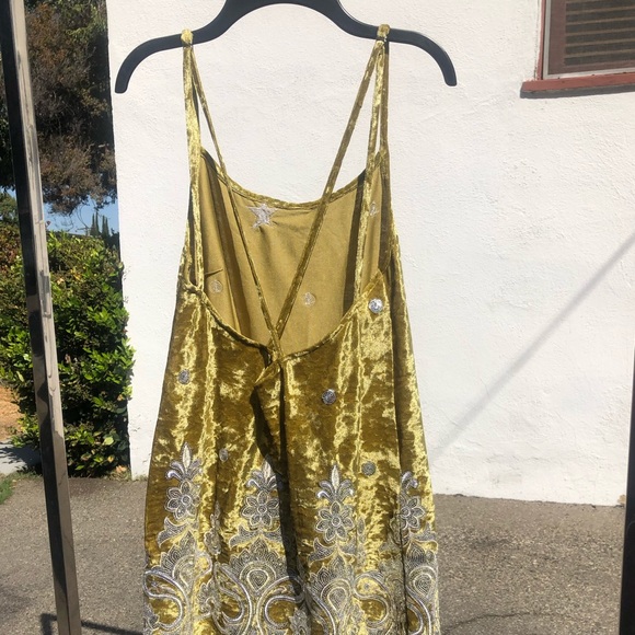 Lenni The Lable velvet tank dress with sequins - Picture 4 of 6